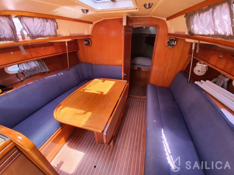 Bavaria 34 Cruiser - Yacht Charter Sailica