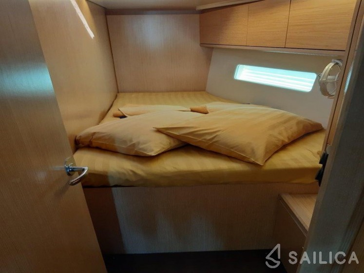 Bavaria C45 - Yacht Charter Sailica