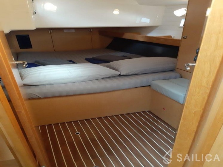 Bavaria 46 Cruiser - Yacht Charter Sailica