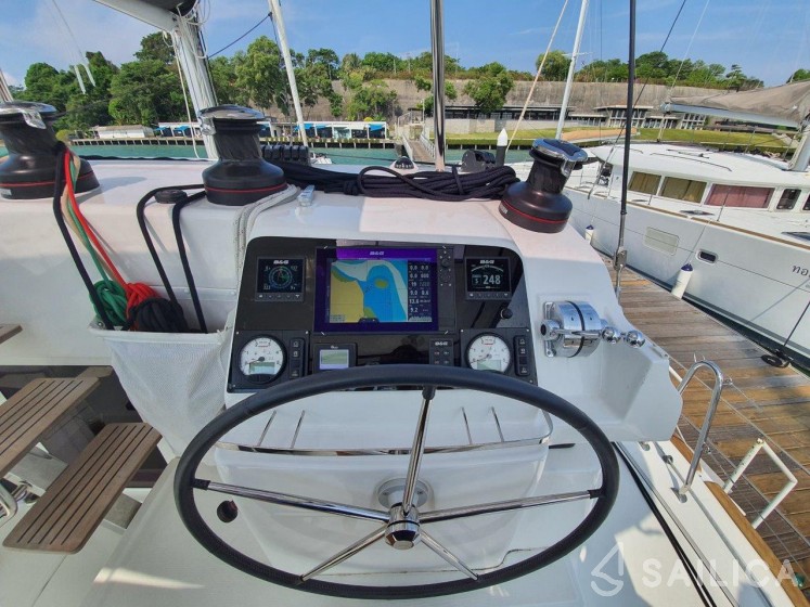 Lagoon 450 S - 4 + 2 cab. - Yacht Charter Sailica