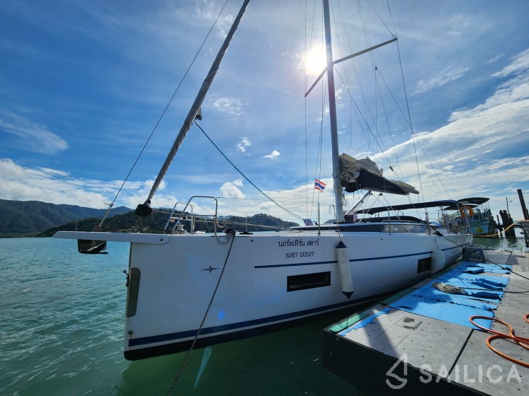 Bavaria C45 - Yacht Charter Sailica