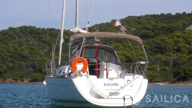 Sun Odyssey 30i - Yacht Charter Sailica