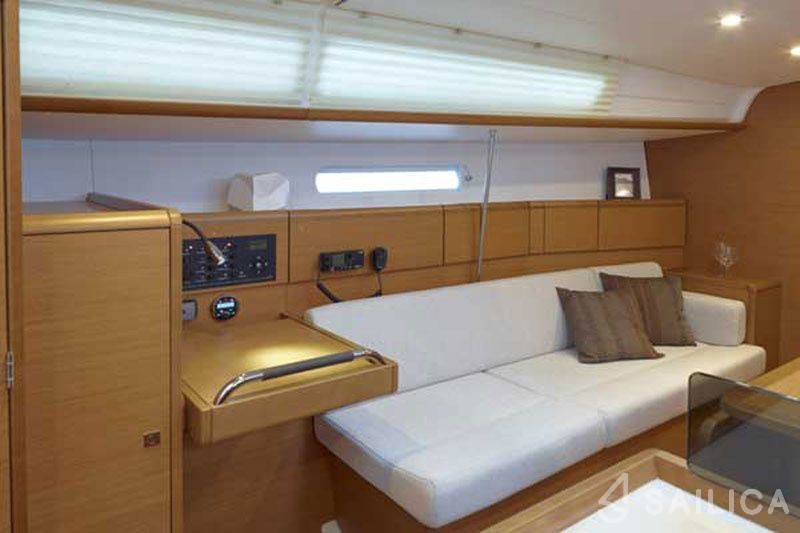 Sun Odyssey 379 - Yacht Charter Sailica