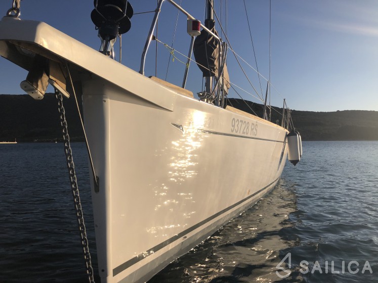 Dufour 44 - Yacht Charter Sailica