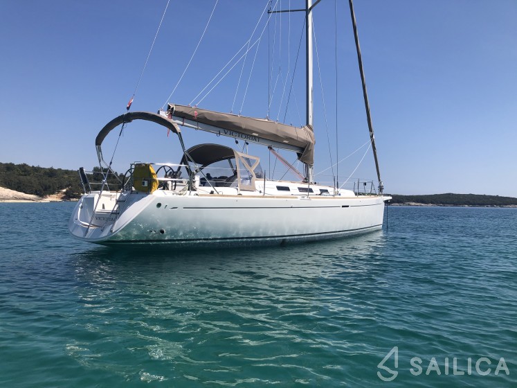 Dufour 44 - Yacht Charter Sailica