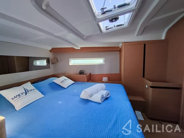 Sun Odyssey 440 - Yacht Charter Sailica