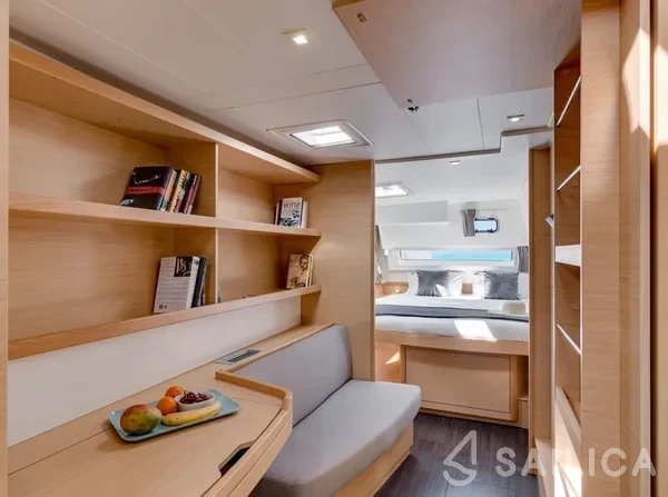 Lagoon 42 - Yacht Charter Sailica
