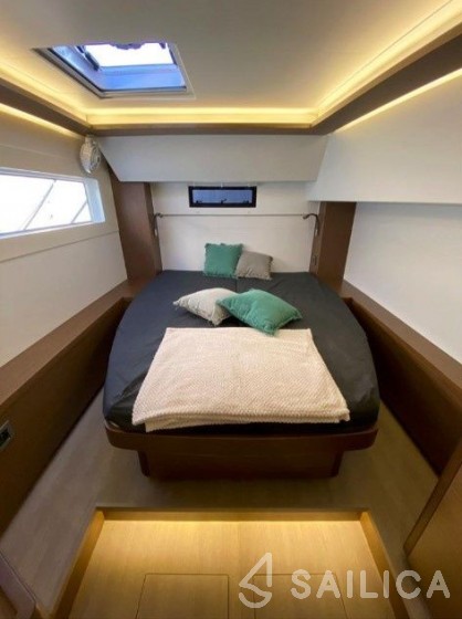 Lagoon 46  - Yacht Charter Sailica