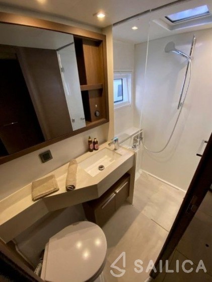 Lagoon 46  - Yacht Charter Sailica