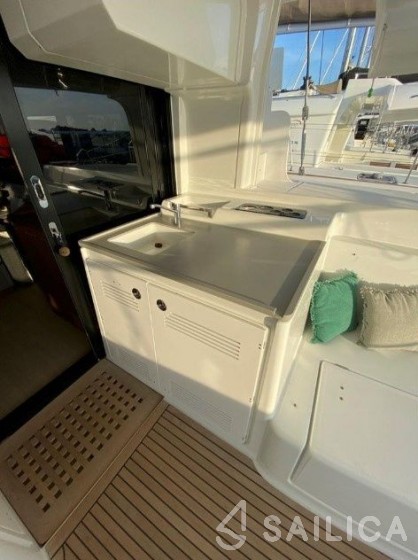 Lagoon 46  - Yacht Charter Sailica