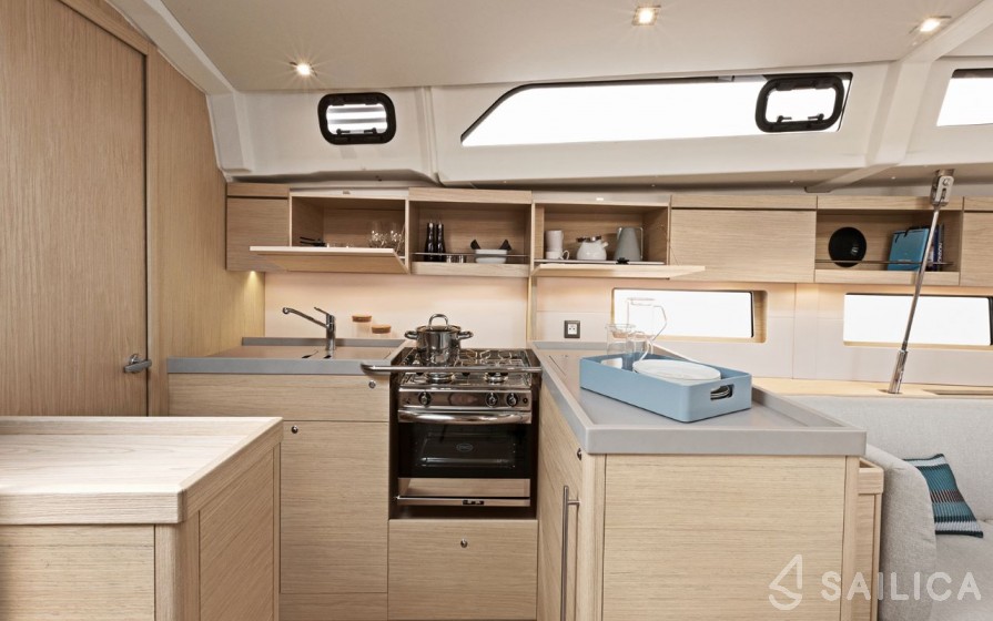 Oceanis 46.1 - Yacht Charter Sailica