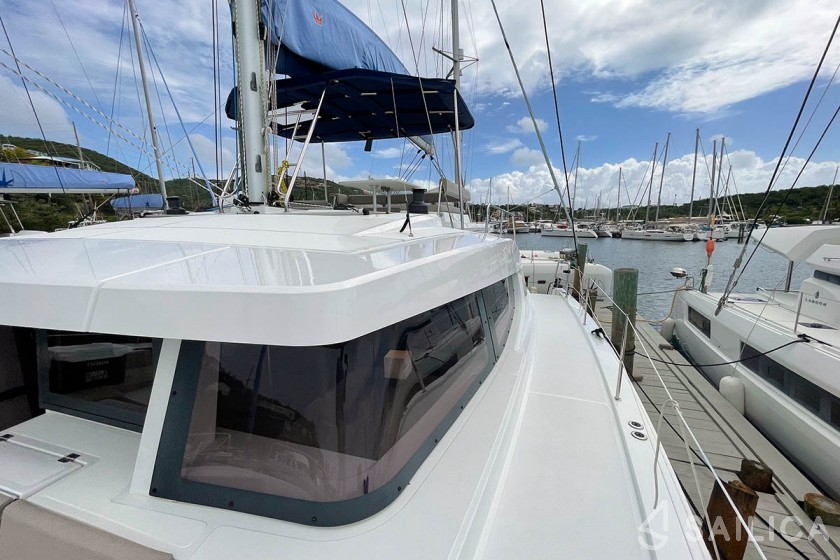 Bali 4.8  - Yacht Charter Sailica