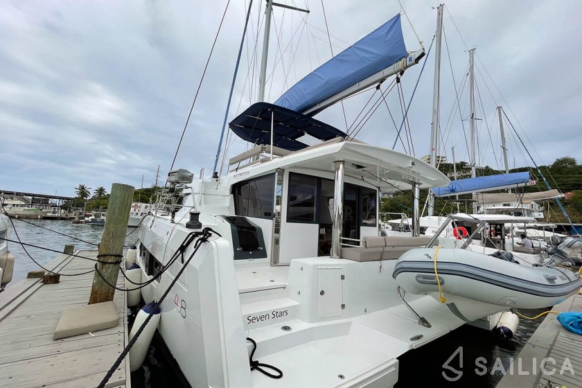 Bali 4.8  - Yacht Charter Sailica