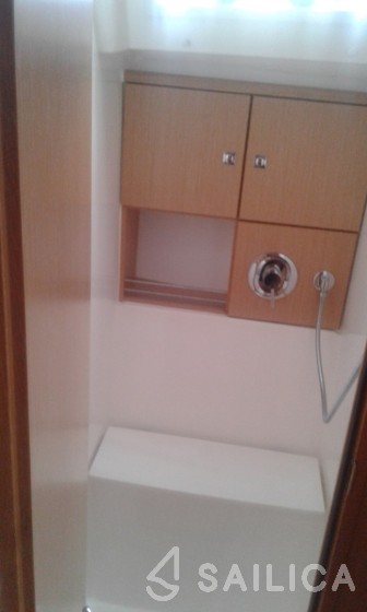 Bavaria 46 Cruiser - Yacht Charter Sailica