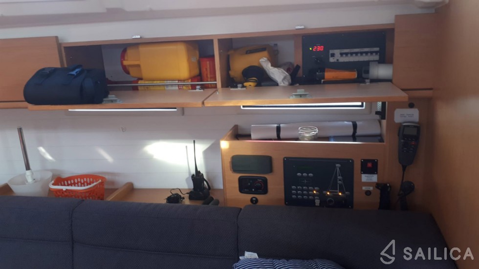 Bavaria 46 Cruiser - Yacht Charter Sailica