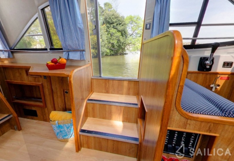Le Boat Clipper - Yacht Charter Sailica
