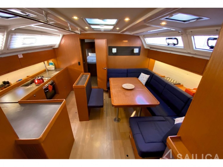 Bavaria 46 Cruiser - Yacht Charter Sailica