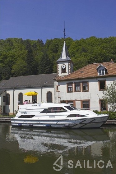 Le Boat Clipper - Yacht Charter Sailica