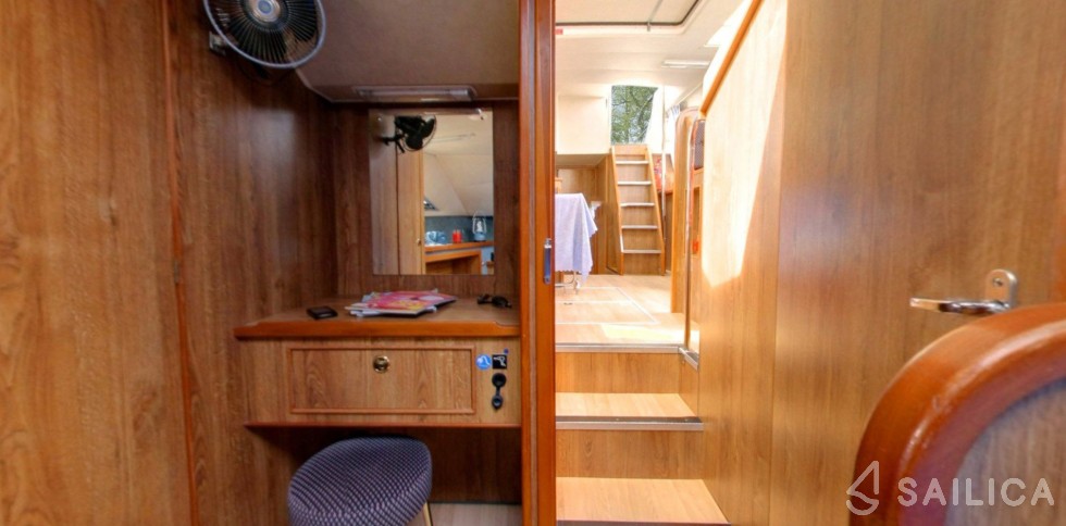 Le Boat Clipper - Yacht Charter Sailica