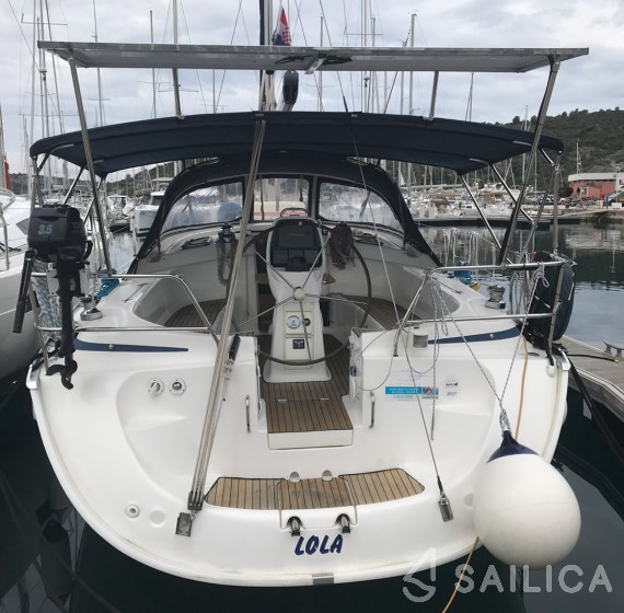 Bavaria 39 Cruiser - Yacht Charter Sailica