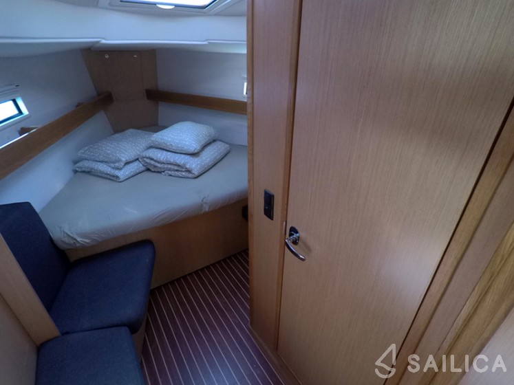Bavaria 40 Cruiser - Yacht Charter Sailica