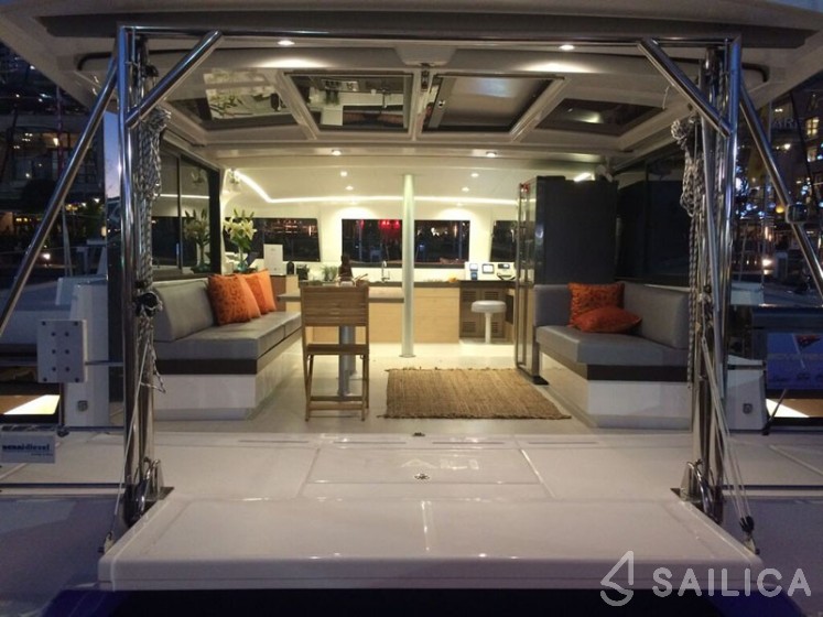 Bali 4.3 - Yacht Charter Sailica