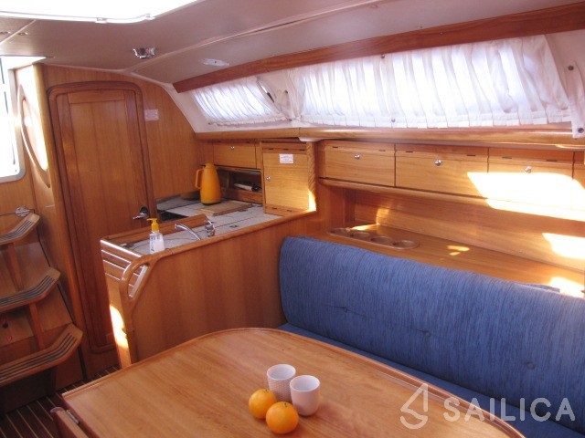 Bavaria 31 Cruiser - Yacht Charter Sailica
