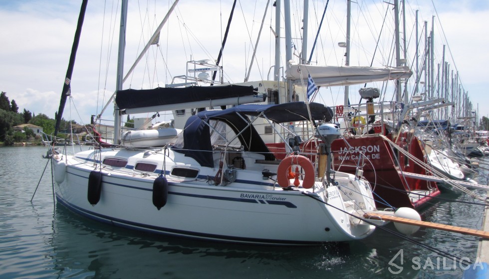 Bavaria 31 Cruiser - Yacht Charter Sailica