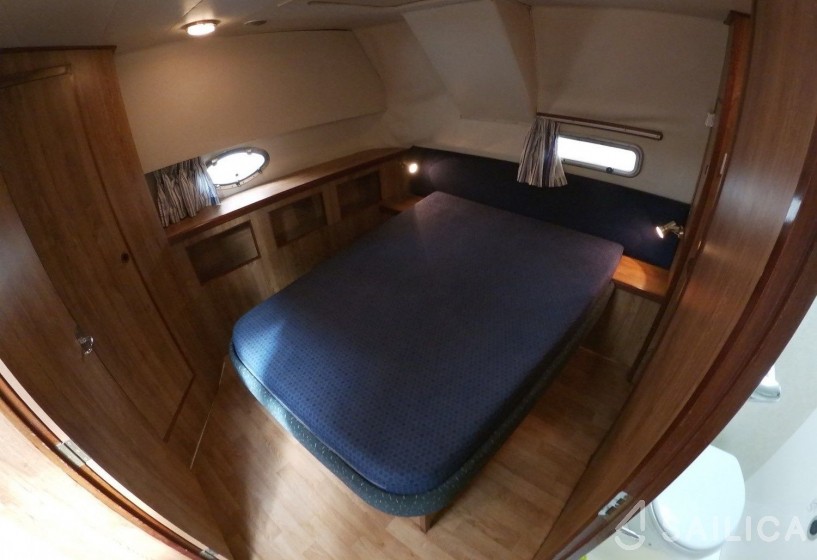 Le Boat Countess - Yacht Charter Sailica