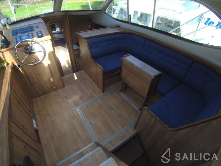 Le Boat Countess - Yacht Charter Sailica