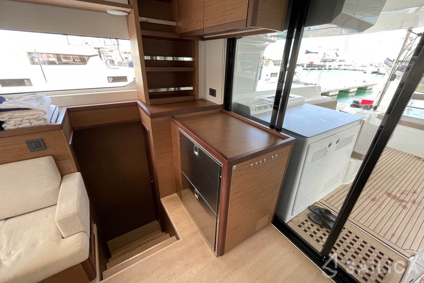 Lagoon 46  - Yacht Charter Sailica