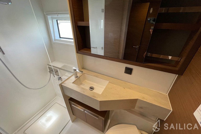 Lagoon 46  - Yacht Charter Sailica
