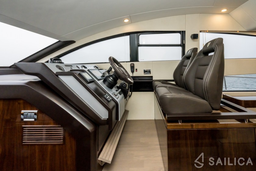Fairline Squadron 50 - Yacht Charter Sailica
