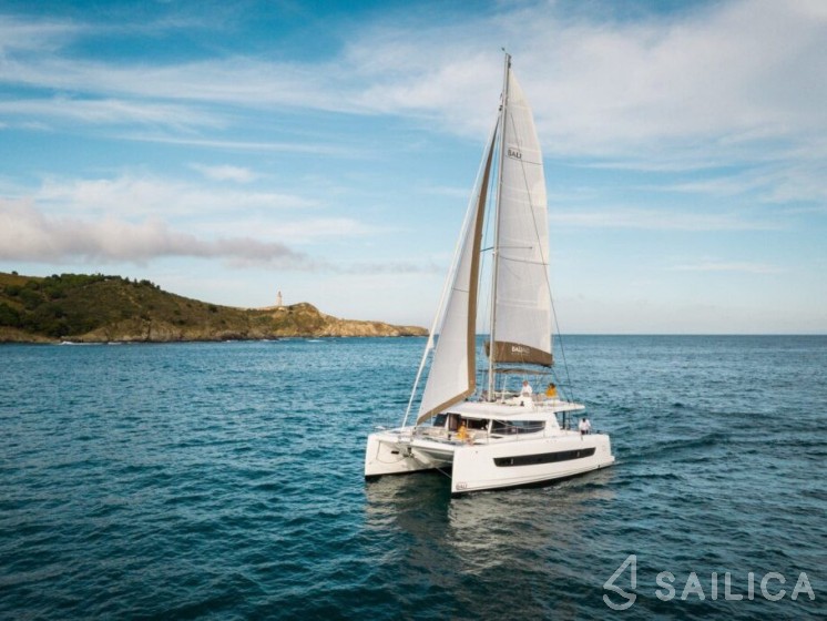 Bali 4.6 - Yacht Charter Sailica