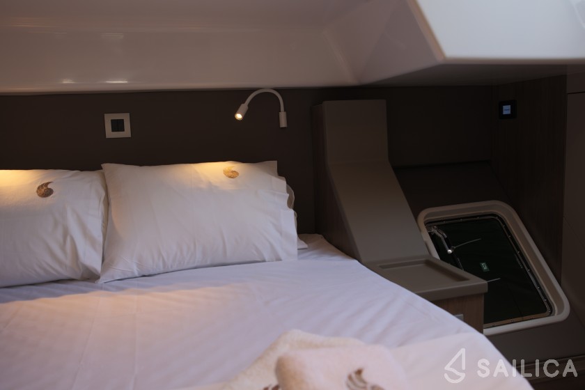 Bali 4.6 - Yacht Charter Sailica
