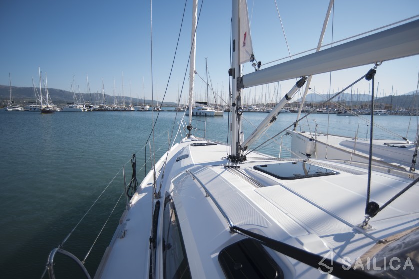Elan 45 - Yacht Charter Sailica