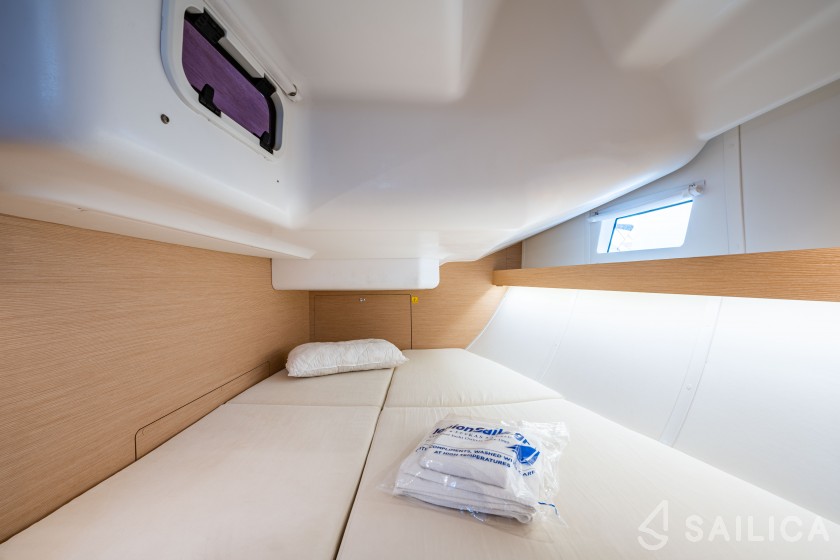 Elan 45 - Yacht Charter Sailica