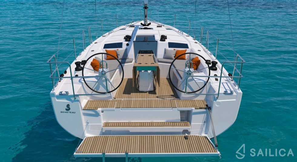 Oceanis 40.1 - Yacht Charter Sailica