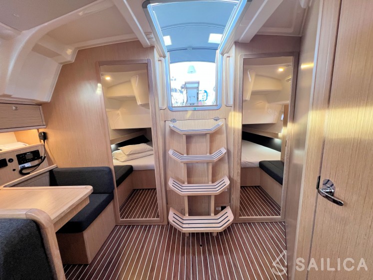 Bavaria 41 Cruiser - Yacht Charter Sailica