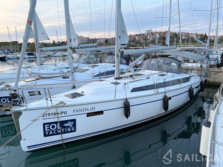 Bavaria 41 Cruiser - Yacht Charter Sailica