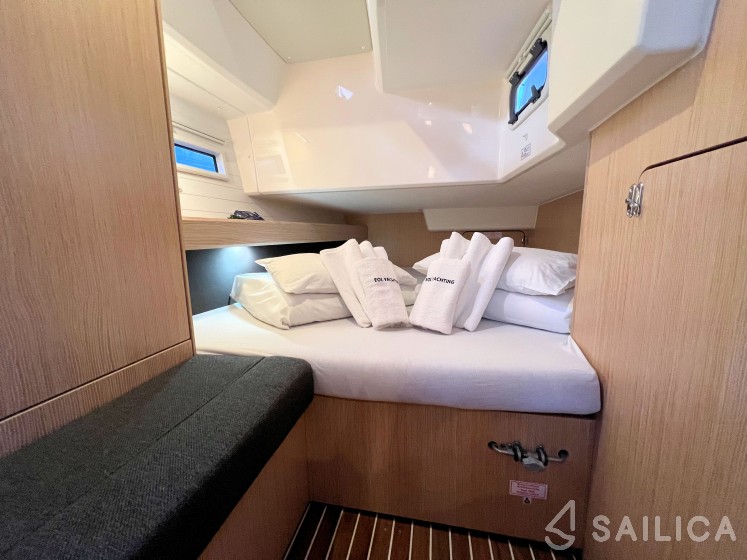 Bavaria 41 Cruiser - Yacht Charter Sailica