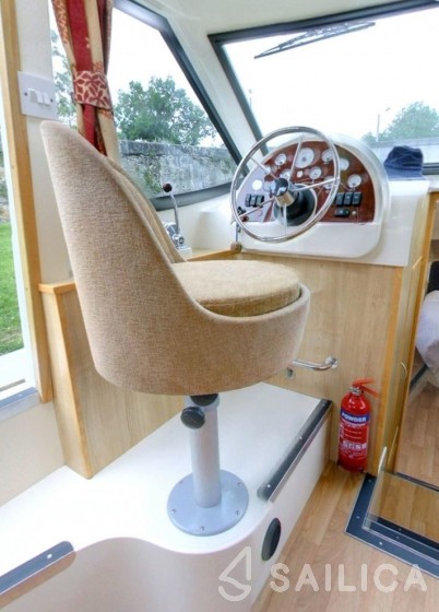 Le Boat Mystique - Yacht Charter Sailica