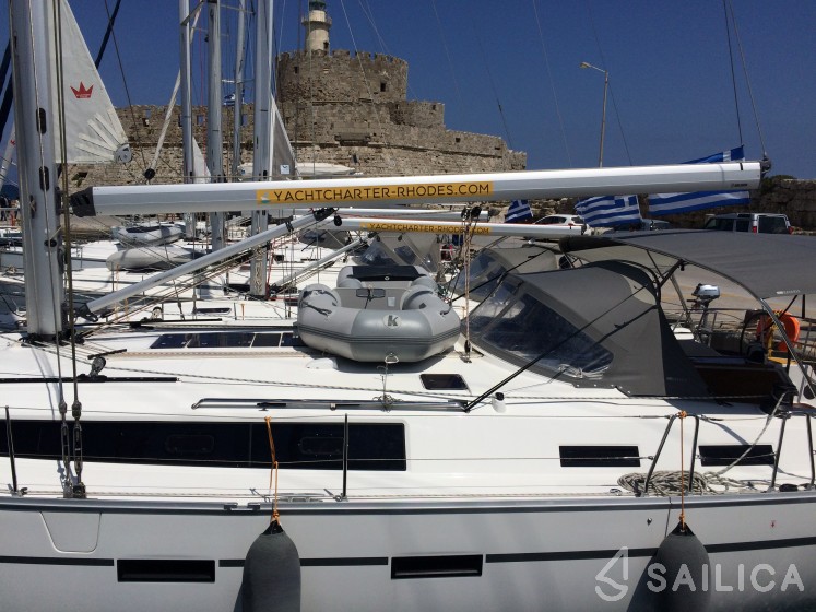 Bavaria 51 Cruiser - Yacht Charter Sailica