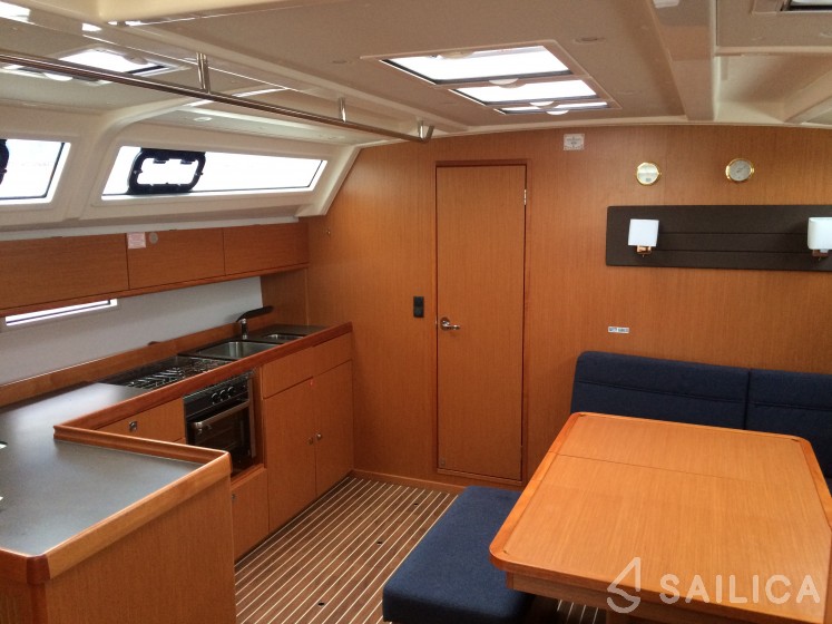Bavaria 46 Cruiser - Yacht Charter Sailica