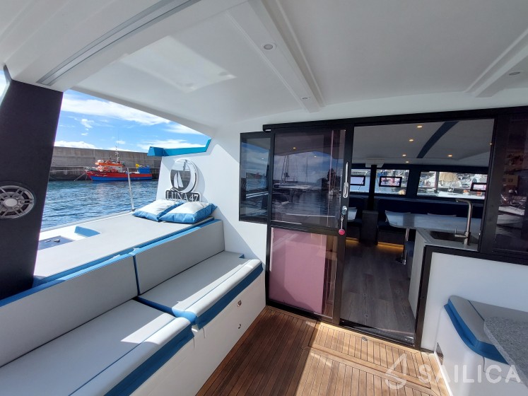 Luna 47 - Yacht Charter Sailica