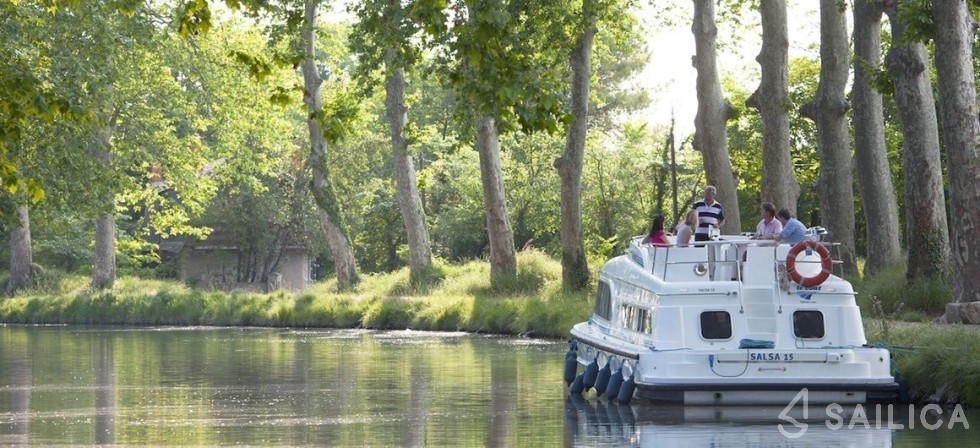 Le Boat Salsa B - Yacht Charter Sailica