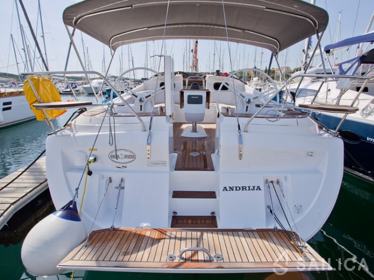 Elan 444 Impression - Yacht Charter Sailica