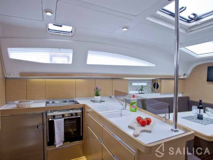 Elan 444 Impression - Yacht Charter Sailica