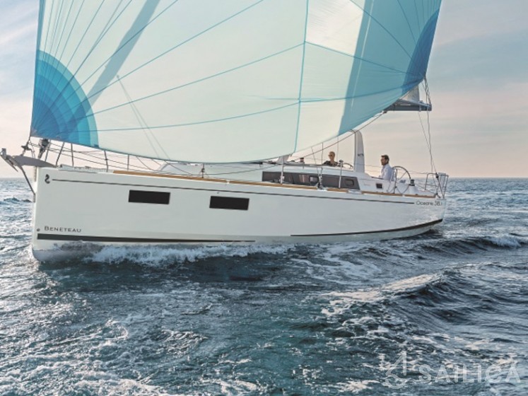 Oceanis 38.1 - Yacht Charter Sailica