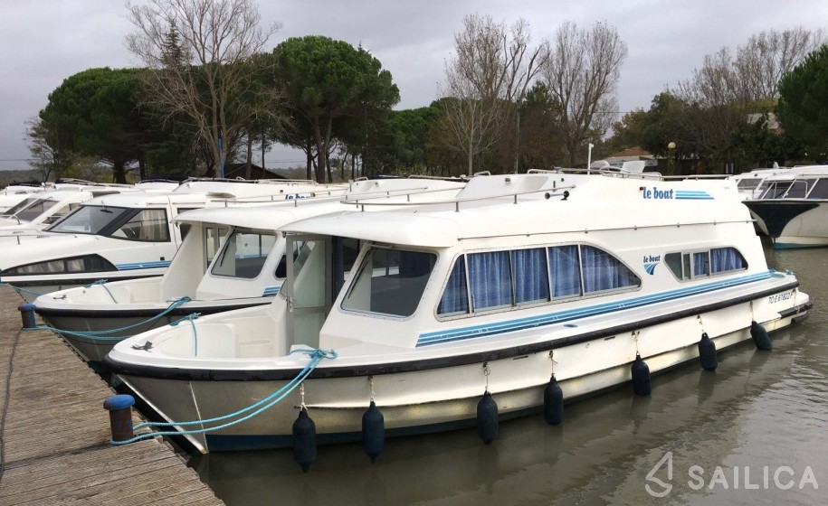 Le Boat Tango - Yacht Charter Sailica
